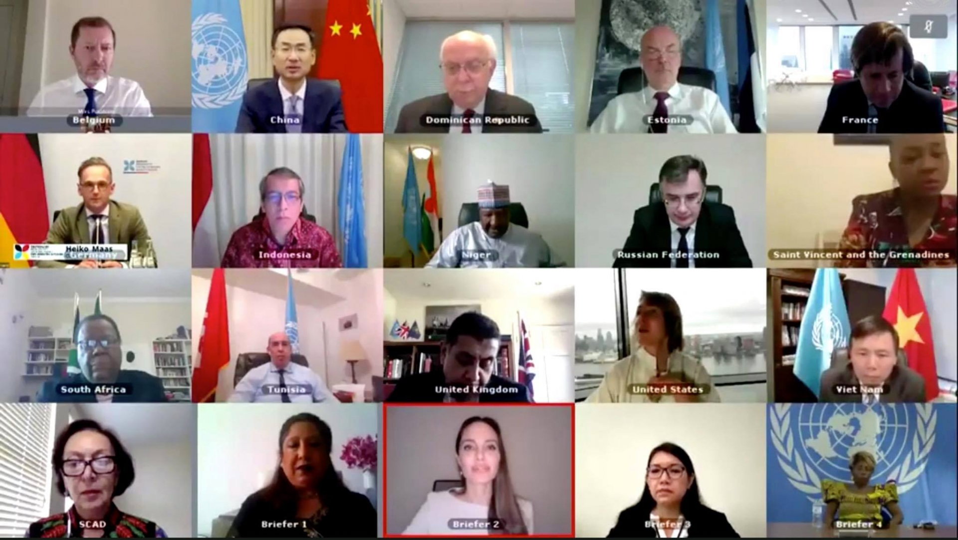 Vietnam supports a comprehensive solution to Israeli-Palestinian conflict vietnam supports a comprehensive solution to israeli palestinian conflict